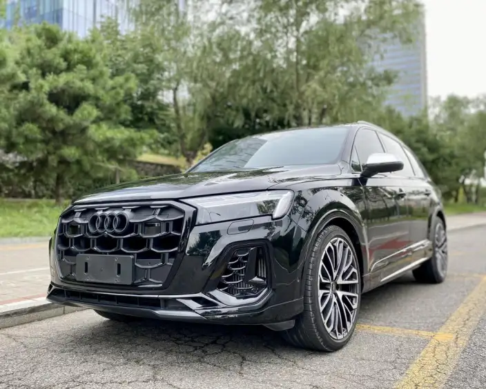 AUDI SQ7 2024 Model 4.0 TFSI