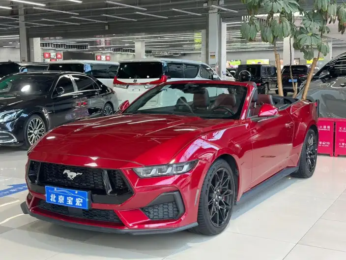 Mustang 2024 Model 2.3T EcoBoost Hardtop Performance version