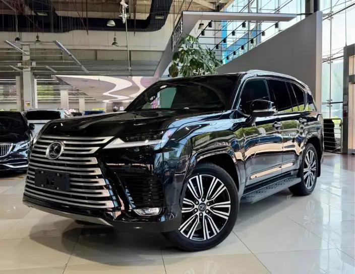 Lexus LX 2025 Model 700h Territory Edition