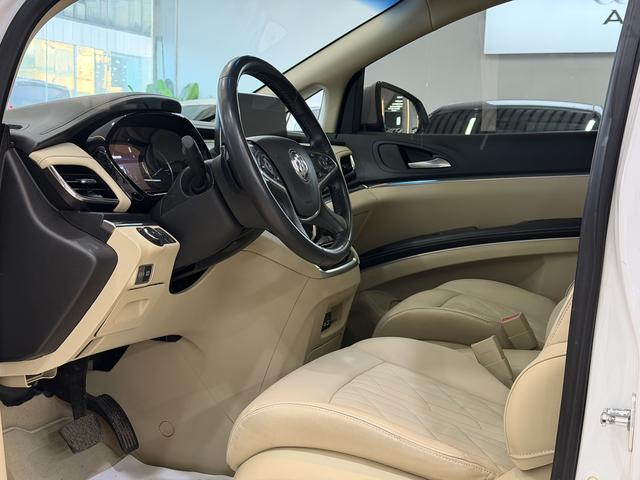 Buick GL8 2023 Land Business 2.0T Luxury – фото 6