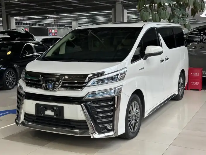 Vellfire 2021 Model Toyota Crown Hybrid 2.5L HV Supreme Edition