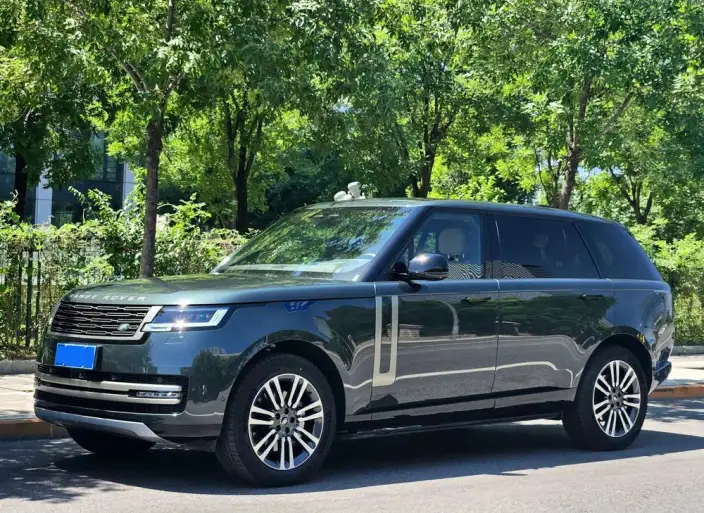 Range Rover 2024 Model 3.0 L6 400PS Shengshi Extended Edition