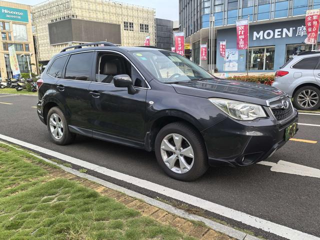 Subaru Forester 2013 2.5i Automatic Elite – фото 3