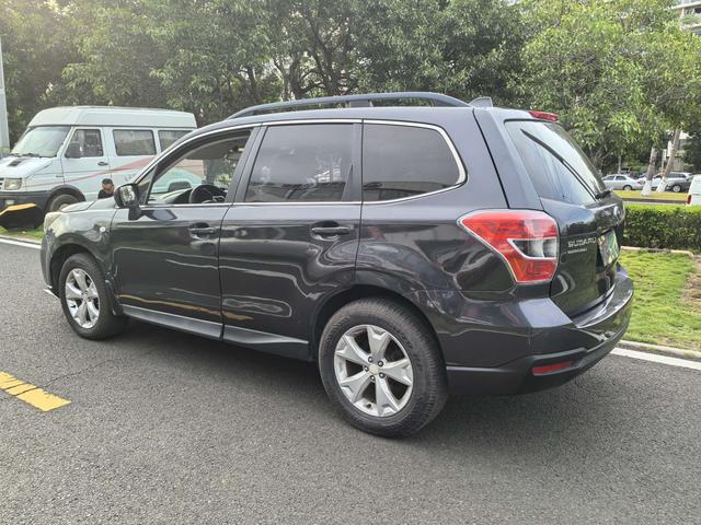 Subaru Forester 2013 2.5i Automatic Elite – фото 6