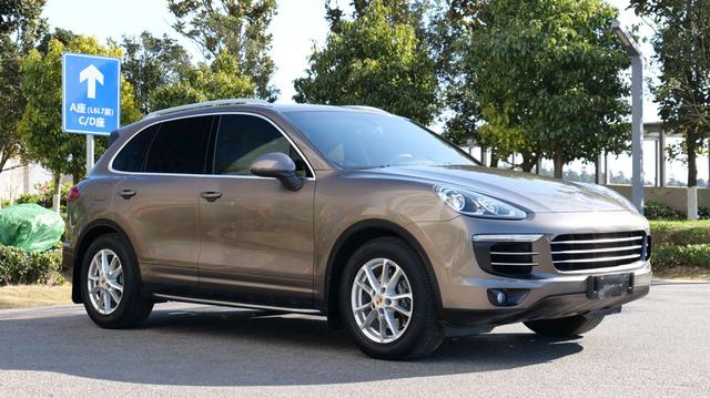 Porsche Cayenne 2015 Cayenne 3.0T – фото 3