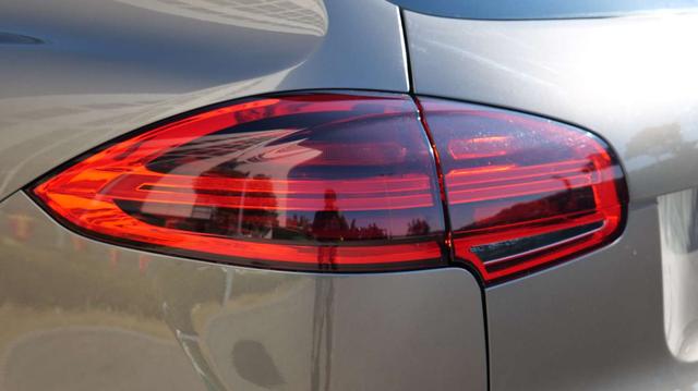 Porsche Cayenne 2015 Cayenne 3.0T – фото 11