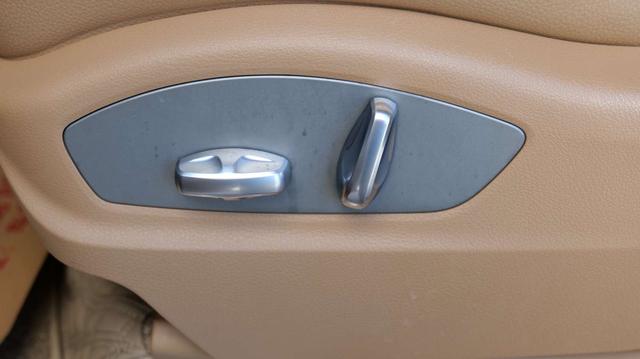 Porsche Cayenne 2015 Cayenne 3.0T – фото 29