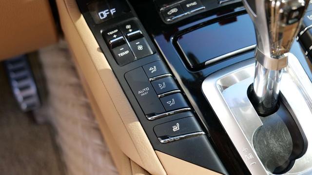 Porsche Cayenne 2015 Cayenne 3.0T – фото 32