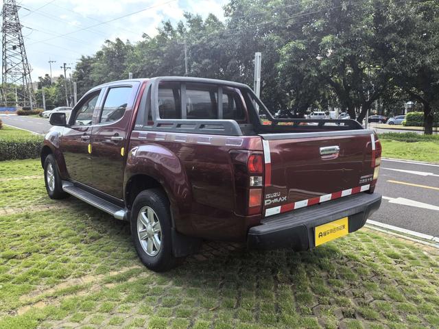 Isuzu D-MAX 2015 2.5T 2WD Automatic High Mobility Elite 4JK1 – фото 6