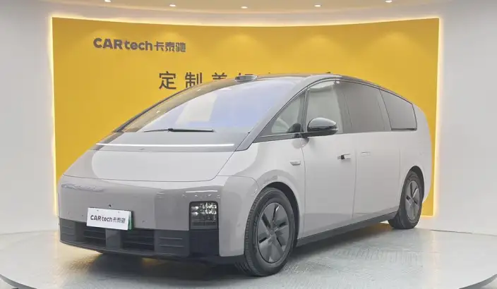 Li Auto MEGA 2025 Model Home Family Special Edition