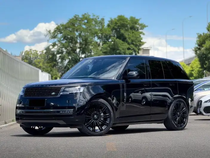 Range Rover 2024 Model 3.0 L6 360PS Shengshi Edition