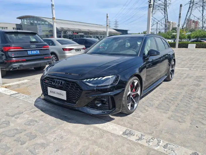 Audi RS 4 2024 Model RS4 2.9T Avant Burning engine Edition