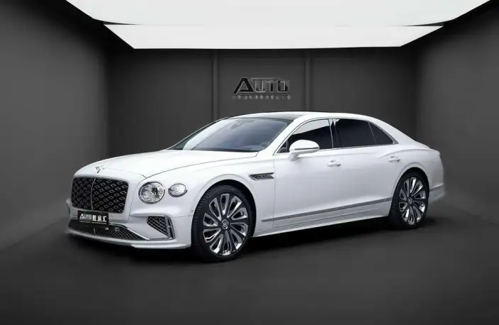 Bentley Flying Spur 2025 Model 4.0T V8 Mulliner