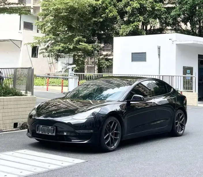 Model 3 2021 Model Performance High performance All-wheel drive version 3D3/3D1