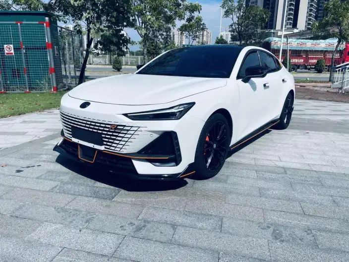 Changan UNI-V 2023 Model 1.5T Sports Edition