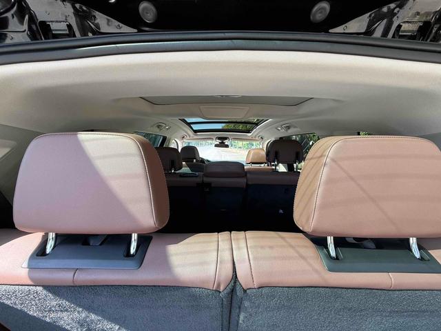 BMW X7 2022 xDrive40i Leading Luxury Package – фото 6