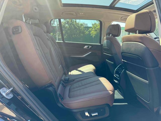 BMW X7 2022 xDrive40i Leading Luxury Package – фото 8