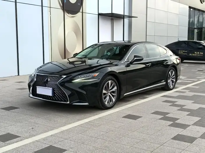Lexus LS 2020 Model 500h Superior Edition China VI