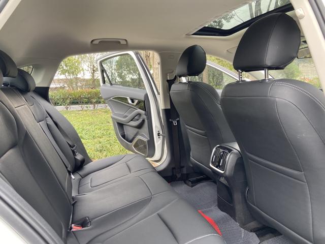 Bestune B70 2023 Third Gen 1.5T Automatic Smooth Enjoy – фото 6