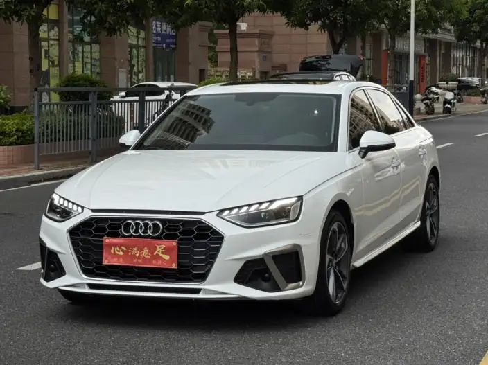 Audi A4 L 2020 Model 40 TFSI Fashion Dynamic Model