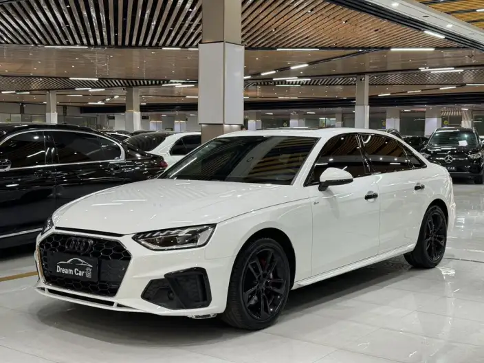 Audi A4 L 2020 Model 40 TFSI Fashion Dynamic Model