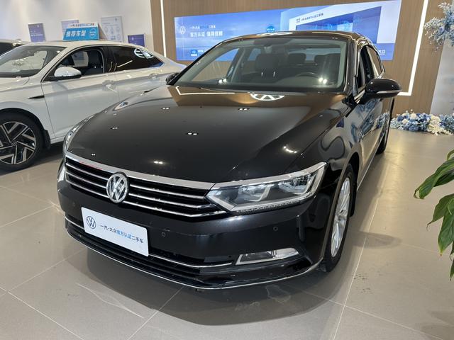 Volkswagen Magotan 2017 модификация 380TSI DSG Prestige – фото 1