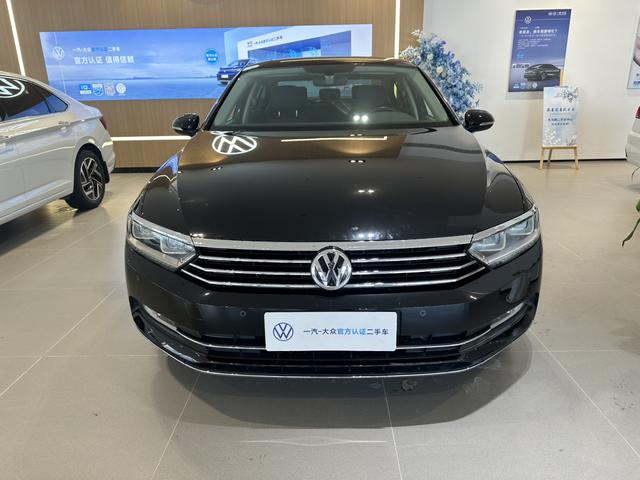 Volkswagen Magotan 2017 модификация 380TSI DSG Prestige – фото 2