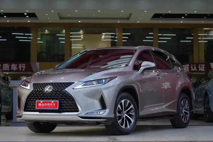 Lexus RX 2020 Model Facelift 300 2WD Comfort Edition