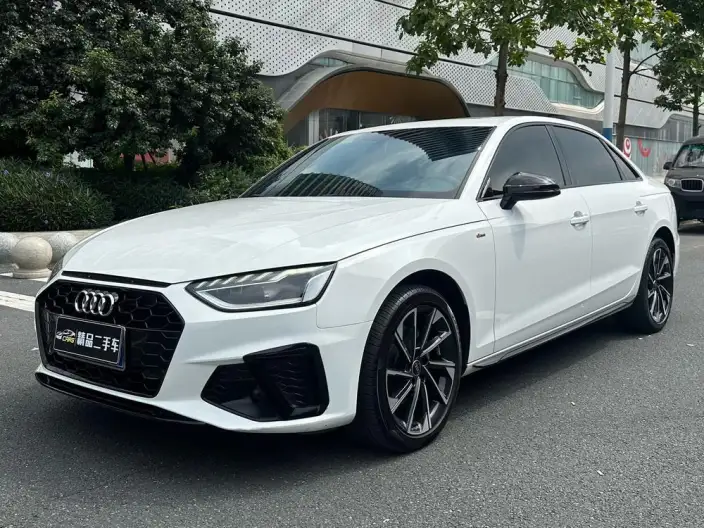 Audi A4 L 2023 Model 40 TFSI Luxury Dynamic Model