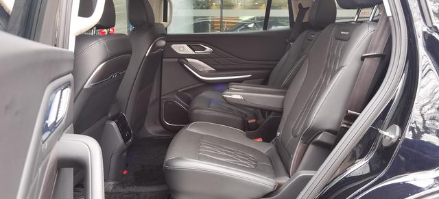 Hongqi HS7 PHEV 2024 модификация 2.0T 4WD Flag Enjoy Edition 6 seat – фото 7