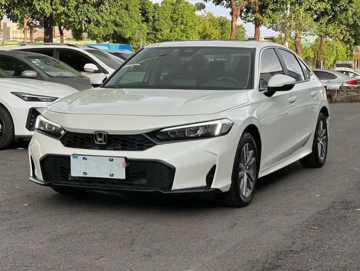 Honda Civic 2025 Model 240TURBO CVT Smart Fun Plus