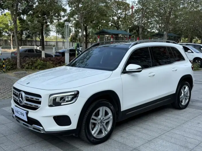 Mercedes-Benz GLB 2022 Model Facelift II GLB 200 Fashion Model