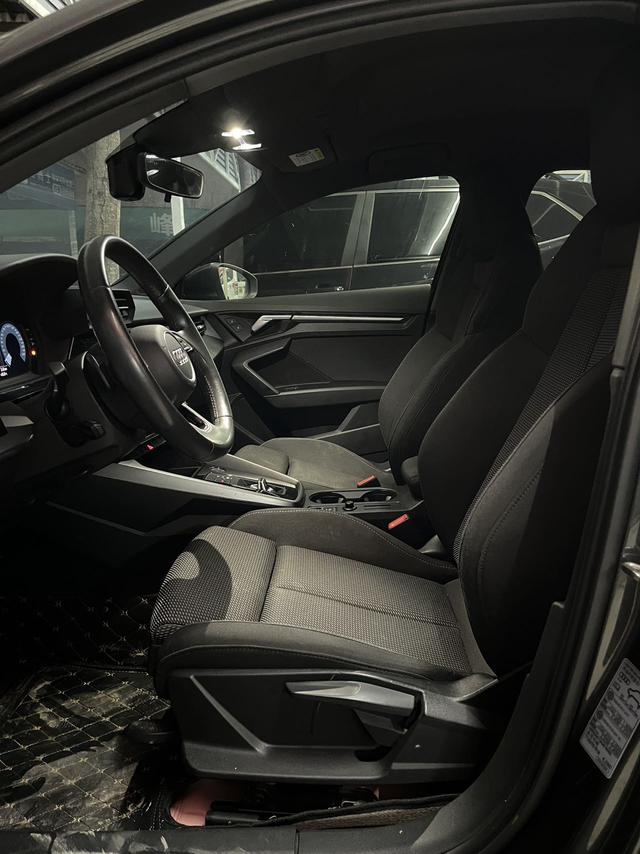 Audi A3 2022 Sportback 35 TFSI Enterprising Sportback – фото 13