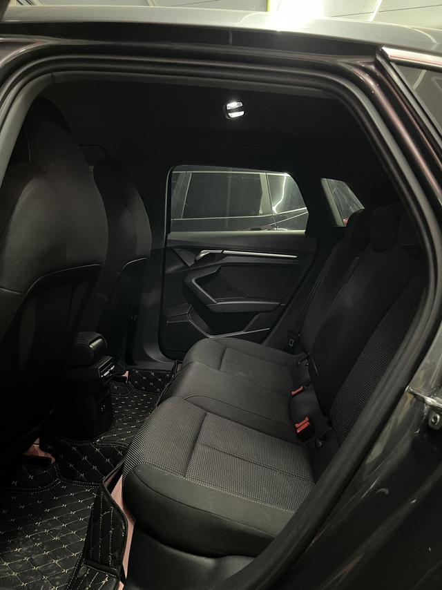 Audi A3 2022 Sportback 35 TFSI Enterprising Sportback – фото 14