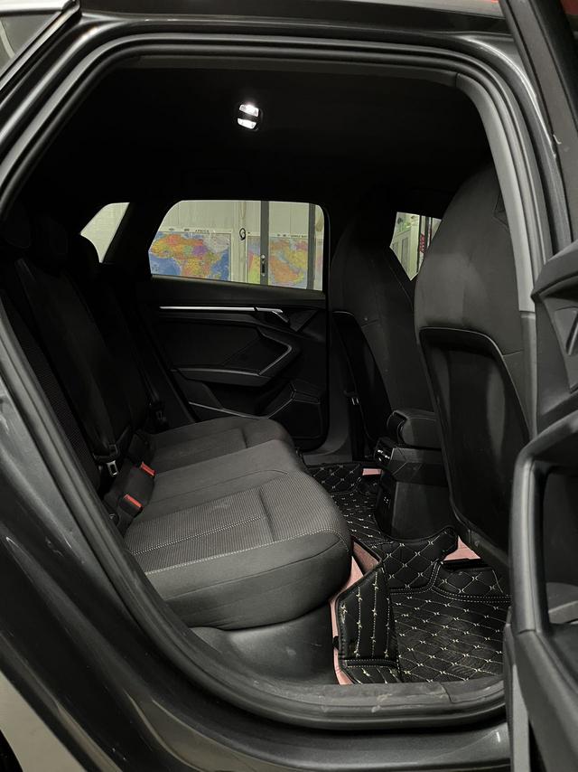 Audi A3 2022 Sportback 35 TFSI Enterprising Sportback – фото 15