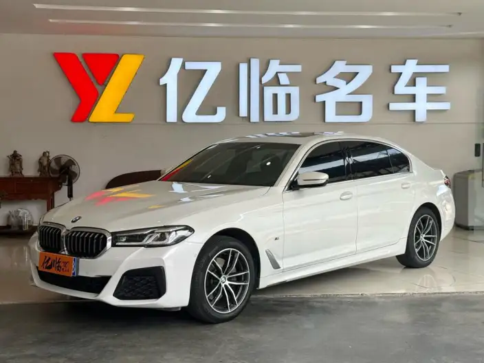 BMW 5 Series 2022 Model 525Li M Sports Set