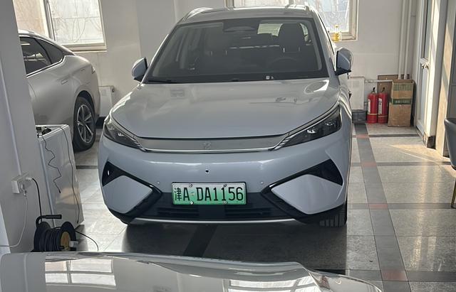 BYD Yuan PLUS 2025 Intelligent Driving 510km Beyond – фото 8