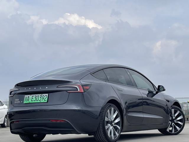 Tesla Model 3 2023 RWD – фото 5