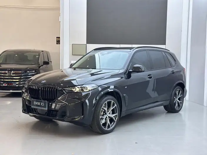 BMW X5 2023 Model xDrive30Li Exclusive Model M Sports Night Set