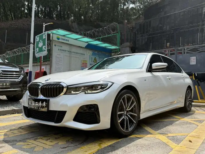 BMW 3 Series 2022 Model 325Li M Sports Set