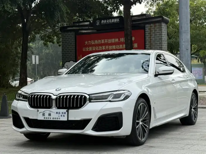 BMW 5 Series 2022 Model Facelift II 530Li Leading Model M Sports Set