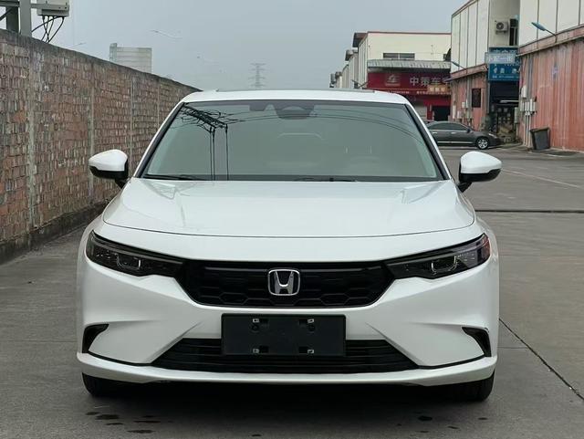 Honda INTEGRA 2023 240TURBO CVT Luxury – фото 2