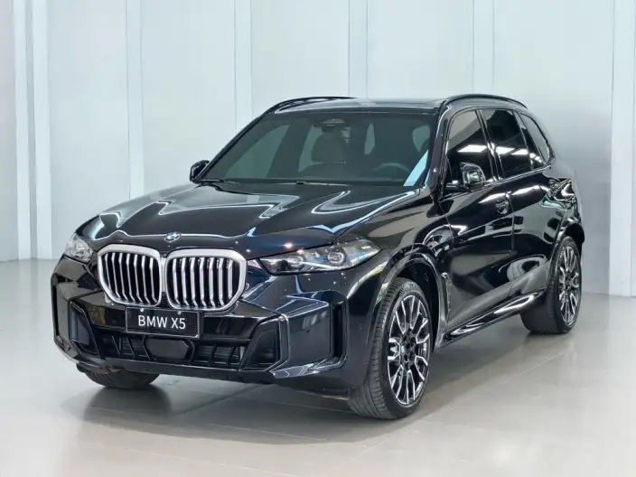 BMW X5 2023 Model xDrive40Li M Sports Set