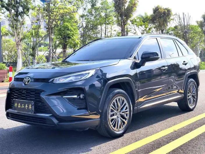 Toyota Wildlander 2023 Model 2.0L 2WD Luxury PLUS Edition