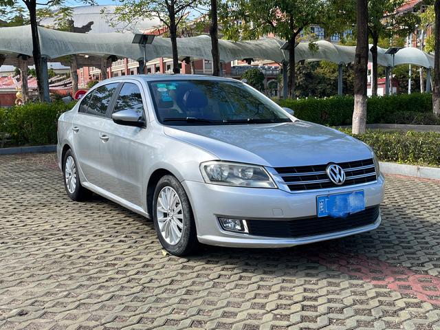 Volkswagen Lavida 2013 модификация 1.4TSI Manual Deluxe Edition – фото 3