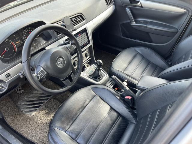 Volkswagen Lavida 2013 модификация 1.4TSI Manual Deluxe Edition – фото 4