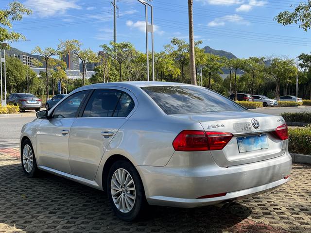 Volkswagen Lavida 2013 модификация 1.4TSI Manual Deluxe Edition – фото 8