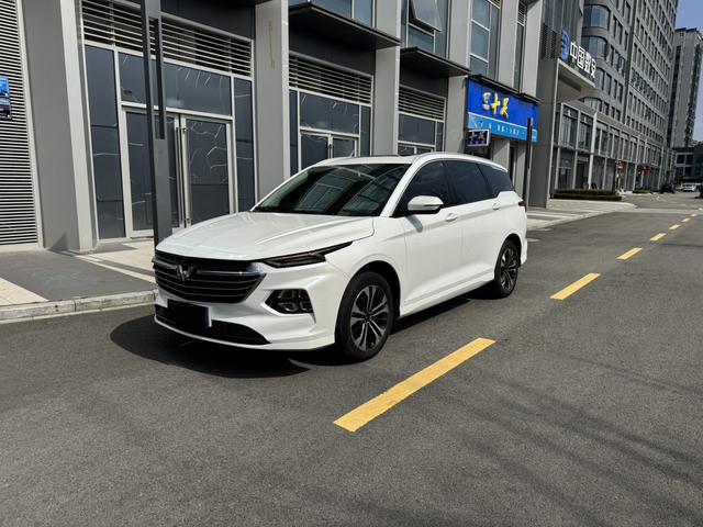 Wuling Victory 2022 1.5T CVT Flagship – фото 1