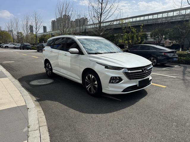 Wuling Victory 2022 1.5T CVT Flagship – фото 3