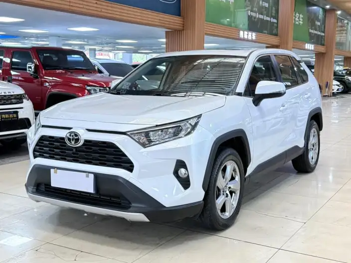 Toyota RAV4 2022 Model 2.0L CVT 2WD Fashion edition